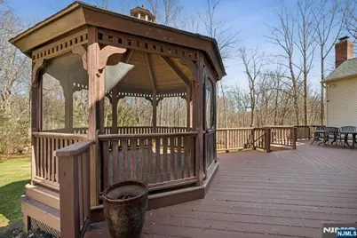7 Robin Court, Chester, NJ 07930 - Photo 20