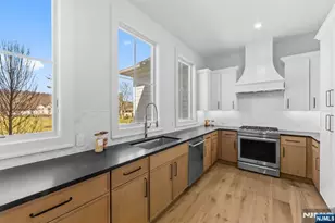 309 Greenridge Rd, Franklin Lakes, NJ 07417 - Photo 16