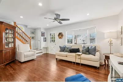 2 White Oak Lane, Wayne, NJ 07470 - Photo 4