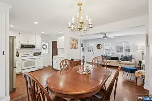 2 White Oak Ln, Wayne, NJ 07470 - Photo 8