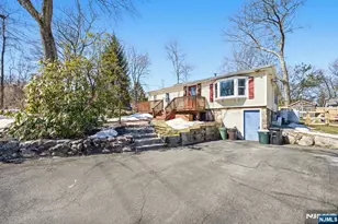 42 Woodside Dr, West Milford, NJ 07480 - Photo 30