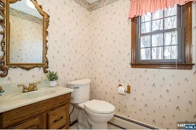 7 Lexington Avenue, Branchburg Township, NJ 08853 - Photo 18