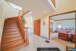 19 Dave Espie Way, Wayne, NJ 07470 - Photo 4