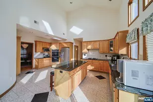 19 Dave Espie Way, Wayne, NJ 07470 - Photo 18