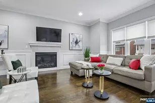 10 Glen St, Cliffside Park, NJ 07010 - Photo 2