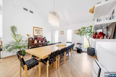 17 Brentwood Drive, North Caldwell, NJ 07006 - Photo 20