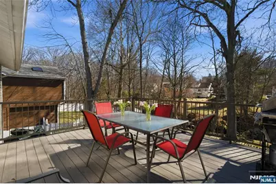 11 Willow Terrace, Verona, NJ 07044 - Photo 18