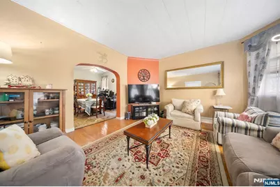 409 Hamilton Street, Harrison, NJ 07029 - Photo 6