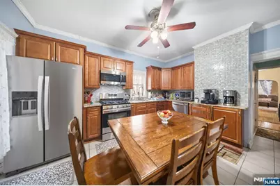 409 Hamilton Street, Harrison, NJ 07029 - Photo 12