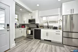 89 Forest Pl, Rochelle Park Township, NJ 07662 - Photo 14