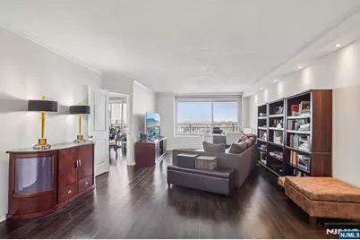 1530 Palisade Avenue 8M #8M, Fort Lee, NJ 07024 - Photo 6