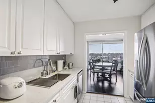 1530 Palisade Ave 8M, Fort Lee, NJ 07024 - Photo 8