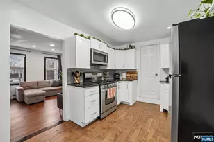35 Hickory St, Bloomfield, NJ 07003 - Photo 18