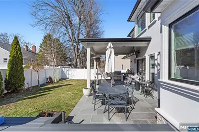 537 Spring Valley Road, Paramus, NJ 07652 - Photo 34
