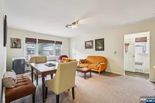 397 Oak St, Ridgefield, NJ 07657 - Photo 12