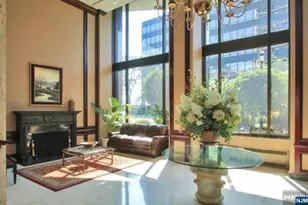 2077 Center Ave 20J, Fort Lee, NJ 07024 - Photo 2
