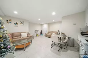 463 8th Street B, Palisades Park, NJ 07650 - Photo 28