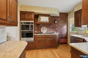 185 Beechwood Rd, Ridgewood, NJ 07450 - Photo 12