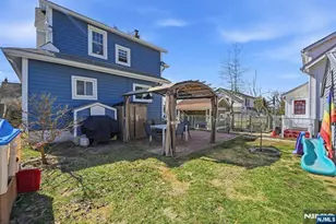 33 Beechwood Ave, Bogota, NJ 07603 - Photo 32