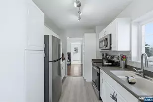 33 Beechwood Ave, Bogota, NJ 07603 - Photo 12