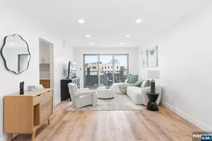 610 Anderson Ave 2E, Cliffside Park, NJ 07010 - Photo 6