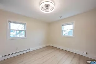 136 Palsa Ave, Elmwood Park, NJ 07407 - Photo 16