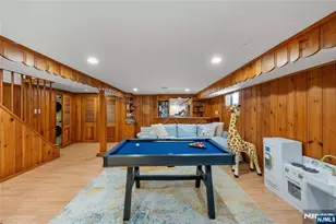 609 Wyndham Rd, Teaneck Township, NJ 07666 - Photo 30