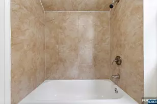 239 19th St, Newark, NJ 07103 - Photo 16