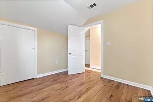 239 19th St, Newark, NJ 07103 - Photo 14