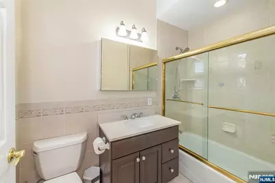 75 Grove Street, Clifton, NJ 07013 - Photo 22