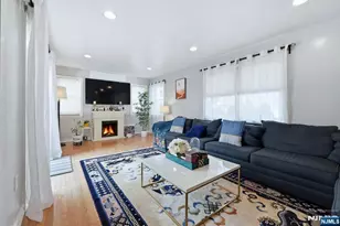 39 Voorhees St, Teaneck Township, NJ 07666 - Photo 14