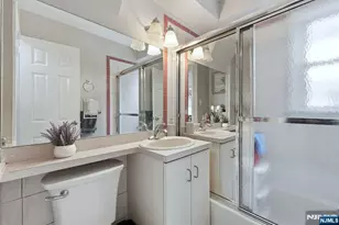 39 Voorhees St, Teaneck Township, NJ 07666 - Photo 36