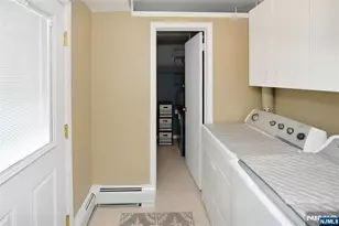 140 Manhattan Ave, Waldwick, NJ 07463 - Photo 10