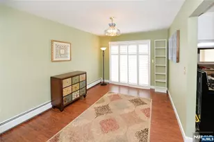 140 Manhattan Ave, Waldwick, NJ 07463 - Photo 6