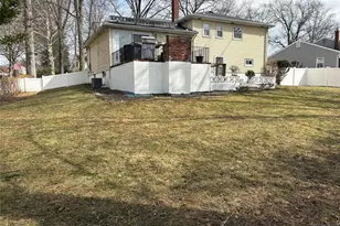 1126 Rosse Ave, New Milford, NJ 07646 - Photo 16