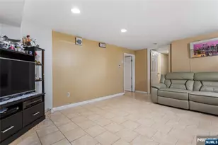 28 Logan Pl, Lodi, NJ 07644 - Photo 22