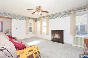 128 9th Ave, Hawthorne, NJ 07506 - Photo 10