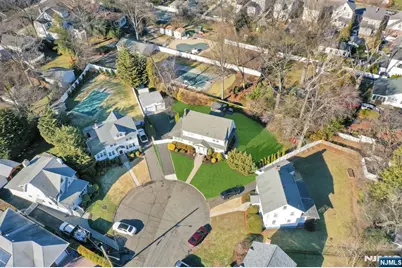10 Lynn Court, Rutherford, NJ 07070 - Photo 40