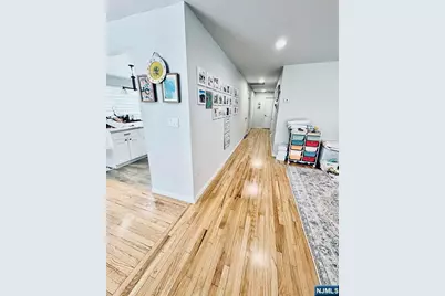 519 Broad Avenue, Palisades Park, NJ 07650 - Photo 10