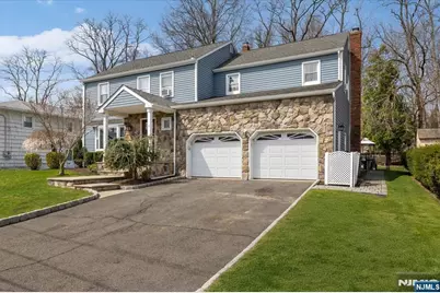 41-92 Rys Terrace, Fair Lawn, NJ 07410 - Photo 2