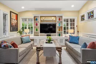 391 Up Mountain Ave, Montclair, NJ 07043 - Photo 20