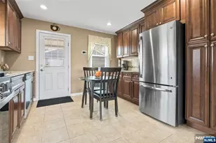 121 Prospect St, Lodi, NJ 07644 - Photo 6
