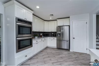 75 Longport Road, Wayne, NJ 07470 - Photo 8