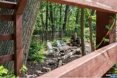 119 Stonebridge Road, Montclair, NJ 07042 - Photo 36