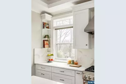 119 Stonebridge Road, Montclair, NJ 07042 - Photo 8