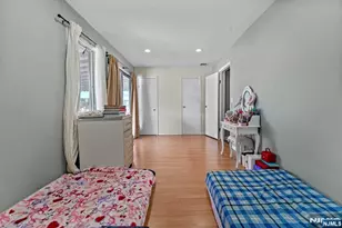 108 Jefferson Pl, Totowa, NJ 07512 - Photo 22