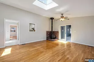 451 Central Park Dr, New Milford, NJ 07646 - Photo 4