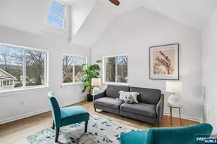 27 W Hartshorn Terrace, West Orange Township, NJ 07052 - Photo 6