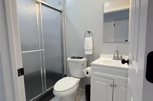 264 Greylock Pkwy, Belleville, NJ 07109 - Photo 10