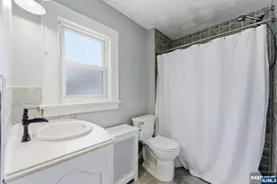 970 Lorraine Ave, Union Township, NJ 07083 - Photo 16